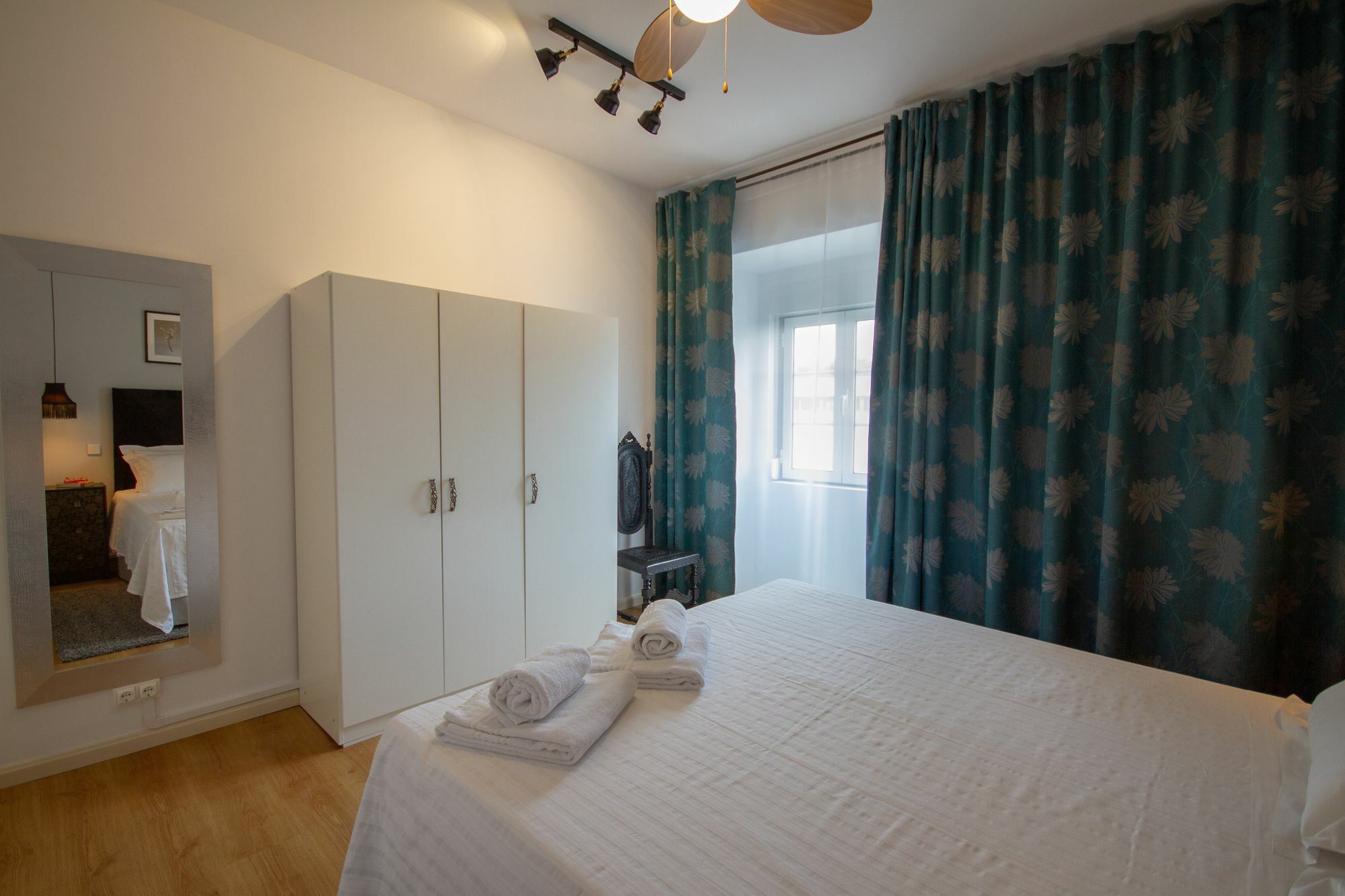Sweet Lisbon Arts Apartment Luaran gambar